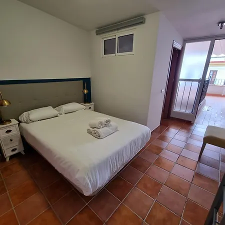 Aoa Atico Triana Private Terrace Apartment Seville Exterior photo